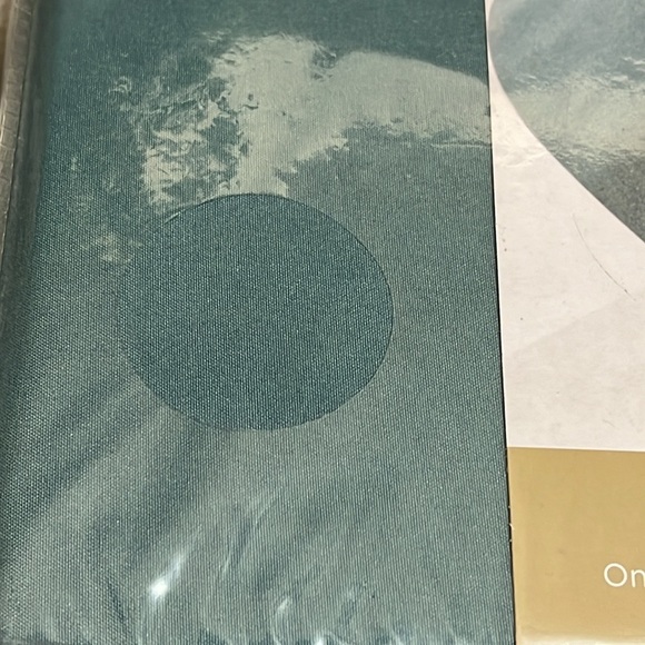 Comfort Bay Microfiber Twin Sheet Set Luxuriously Soft - Picture 4 of 4